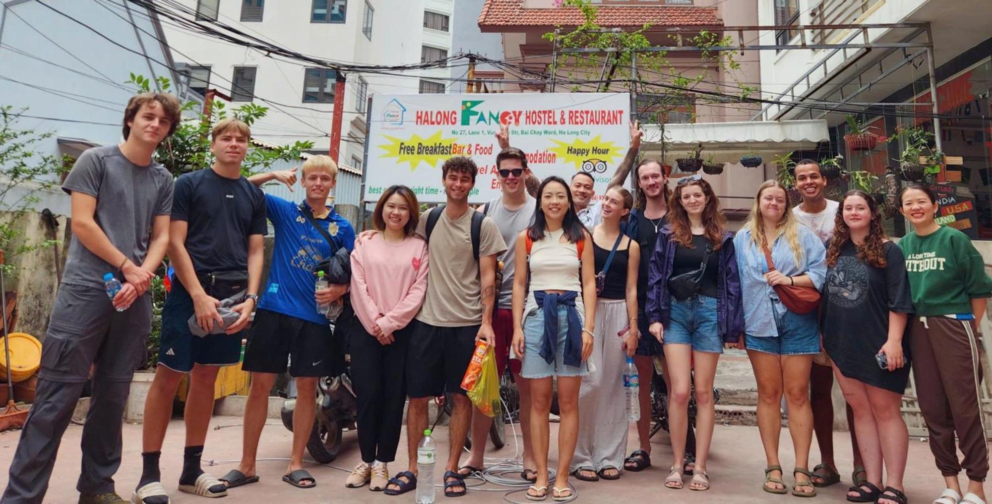 Ha Long Fancy Hostel With Vegetarian And Vegan Restaurant Exterior foto